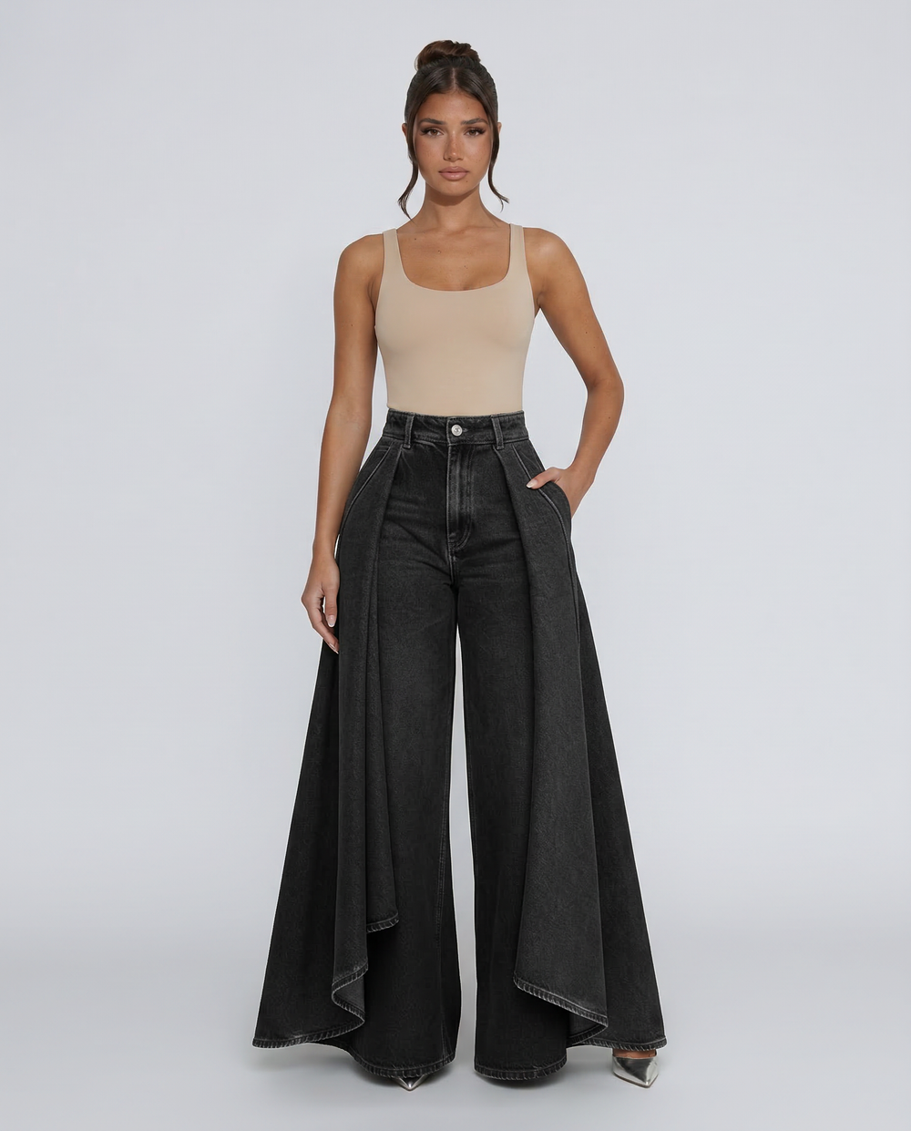 Calira | High-Waisted Wide-Leg Jeans